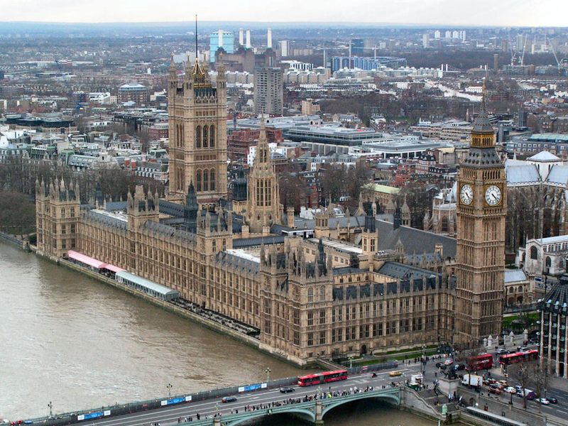 El Palacio de Westminster. Wikimedia Commons